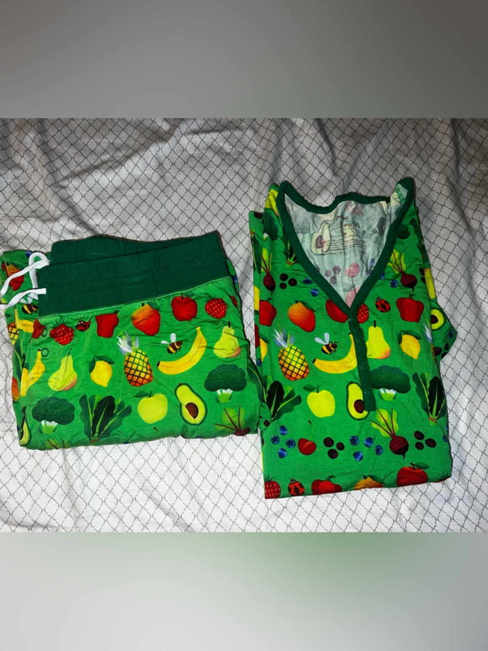 Little sleepies women’s pajama set